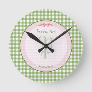 Girly Grönt Gingham Monogram med Namn Rund Klocka