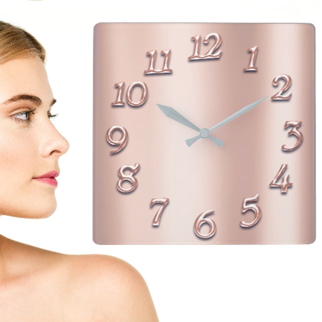 Girly i rosa ros Guld Metallic Arabi Number Fyrkantig Klocka (Pink Rose Gold Metallic Arabic Number Blush Girly Square Wall Clock)