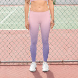 Girly Ljus rosa periwinkle-övertoning Leggings<br><div class="desc">En klassisk övertoningsbakgrund för ljusa rosa och mjuka periwinkle. En modern vismisk design för hennes yoga leggings. Kloden och rosa färg blandas i olika skuggor av blåaktig lila.</div>