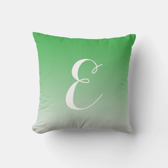 Girly Modern Grönt Ombre Anpassningsbar Monogram Kudde (Framsida)
