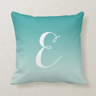 Girly Modern Teal Aqua Ombre Anpassningsbar Monogr Kudde