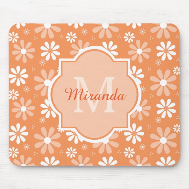 Girly Monogram Cute Orange Daisy Flowers och Namn Musmatta (Framsidan)