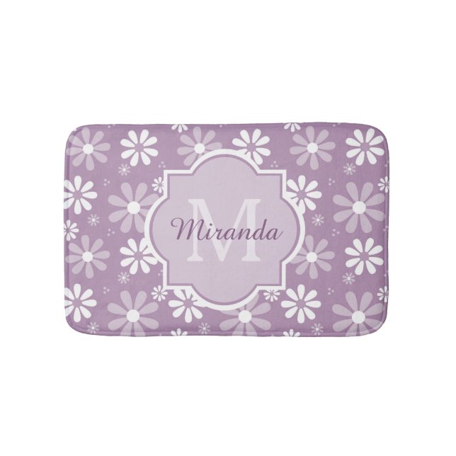 Girly Monogram Light Lila Daisy Flowers och Namn Badrumsmatta (Framsidan)
