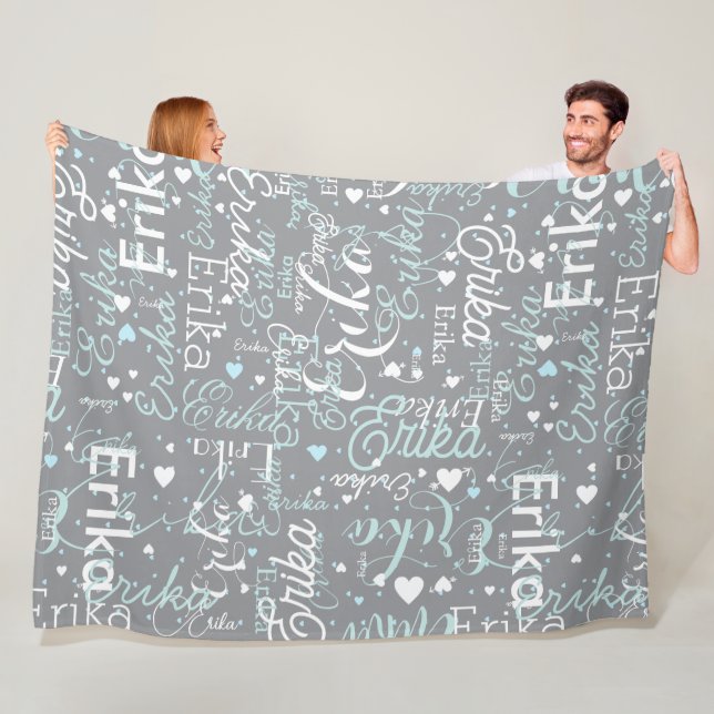 Girly Name & Hearts Repeated All Over Grey Fleecefilt (På plats)