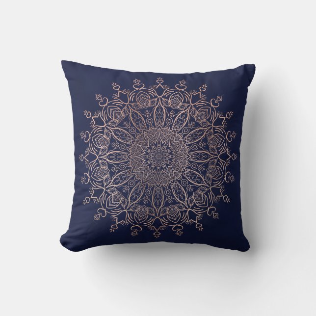 Girly Navy Blue och Ro Guld Mandala Boho Kudde (Framsida)