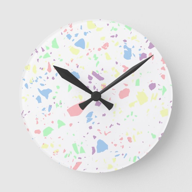 Girly Pastel Rainbow White Abstrakt Stone Mönster Rund Klocka (Framsida)