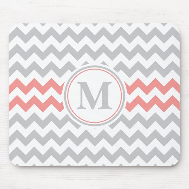 Girly Rosa Grått Chevron Mönster med Monogram Musmatta (Framsidan)