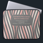 Girly Rosa Professionell Modern Laptop Fodral<br><div class="desc">Trendigets rosa,  vita och grått letar efter den arbetande professionellen. Lägg till namn,  titel,  namn för företag,  expertisområden och kontaktinformation. Se professionell på kundmöten,  handelsprogram eller på kontoret. Underbar för konsulter och även för student!</div>