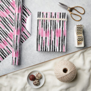 Girly Rosa White Black Zebra ränder Presentpapper