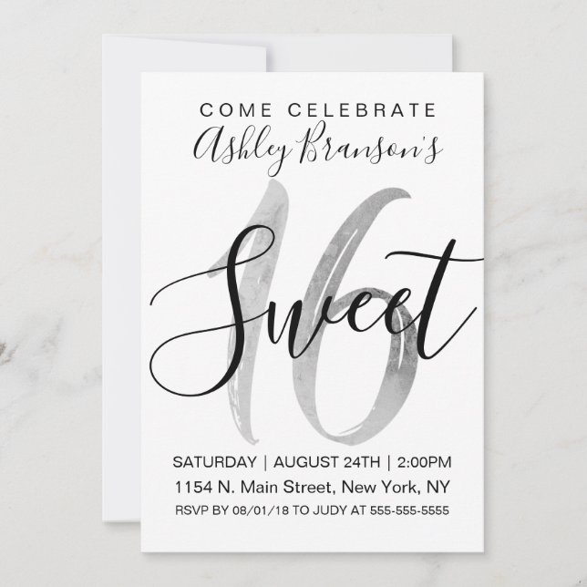 Girly White Faux Silver Foil Sweet 16 Inbjudningar (Framsida)