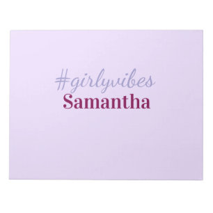 Girlyvibes hashtag ljus lila rosa kvinnliga vibbar anteckningsblock