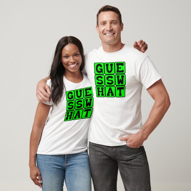 Gissa Vad, Håller På En Hemlighet T-shirt (Unisex)
