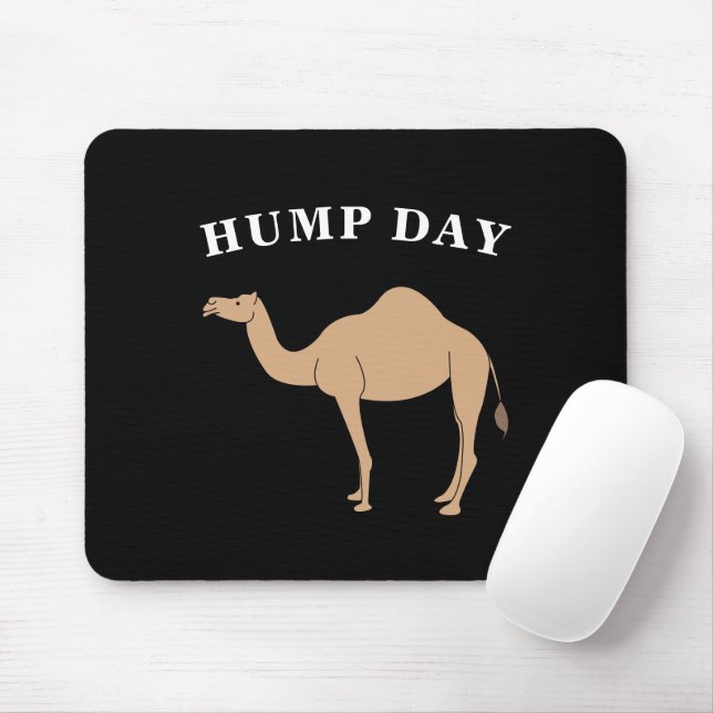 Gissa Vilken Dag Det Är Humpdag Kamel Öken Djur Musmatta (Med mus)