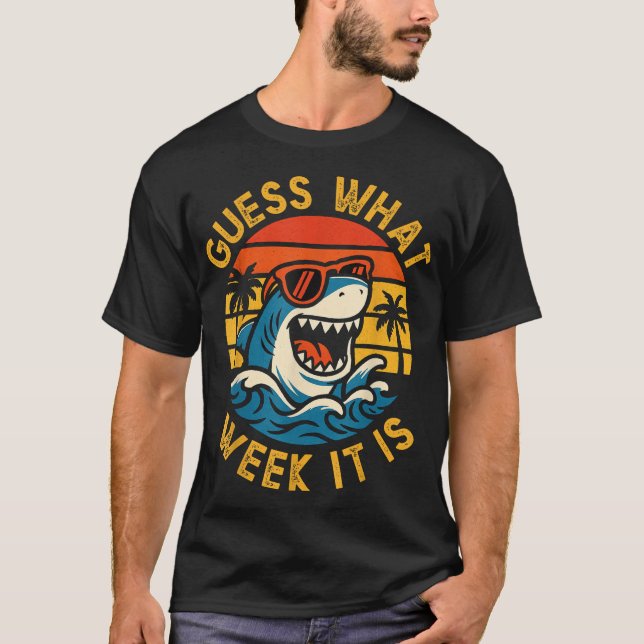 Gissa vilken vecka det är i Shark Älskare 2025 Oce T Shirt (Framsida)