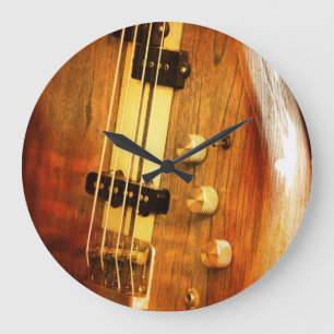 Gitarren tar tid på stor klocka