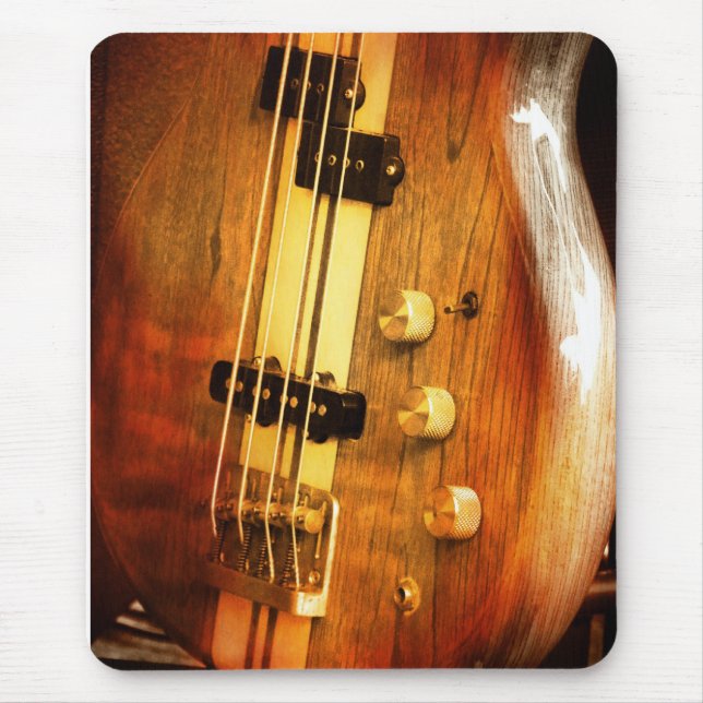 Gitarrmusen vadderar musmatta (Framsidan)