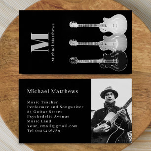 Gitarrmusiklärarens professionella musikerfoto visitkort