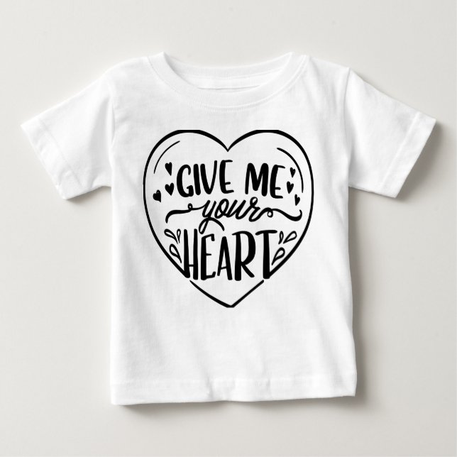 Give me your hearts 💗 t shirt design for women an (Framsida)