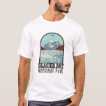 Glacier Bay nationalpark Alaska Vintage T-Shirt<br><div class="desc">Glacier Bay Park-vektorgrafik i ett fönster med stil-design. Parken är ett hemland,  ett levande laboratorium,  en nationalpark,  en utsedd vildmark,  en biosfärreserv och en världsarvsplats.</div>