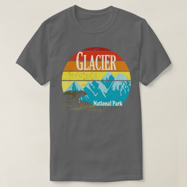 Glacier National Park med berg och Bear Dist T Shirt (Design framsida)