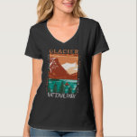 Glacier National Park Montana Vintage Distress T Shirt<br><div class="desc">Glacier Park-vektorteckningsdesign. Parken är ett vildmarksområde i Montanas Rocky mountains,  med glaciärdyna toppar och dalar som löper till Kanadas gräns.</div>