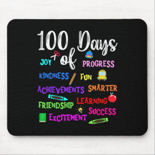 Glad 100 dagars skola lärare kid pojke flicka förs musmatta