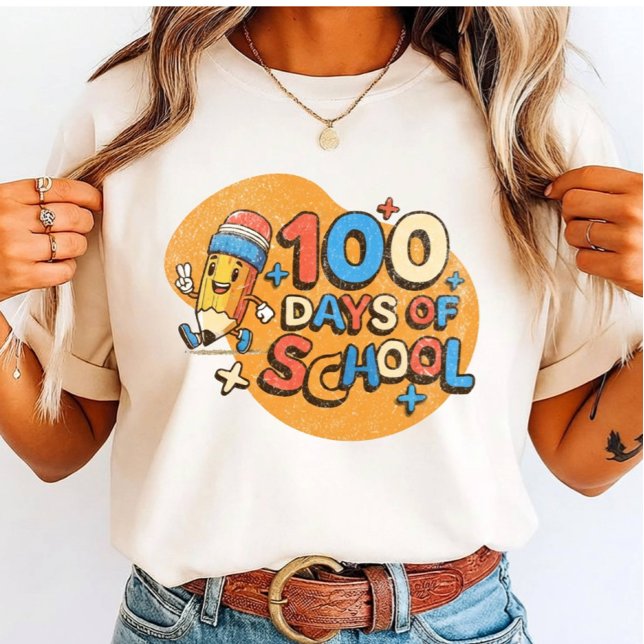 Glad 100 dagars skolfirande för studenter t shirt (Skapare uppladdad)