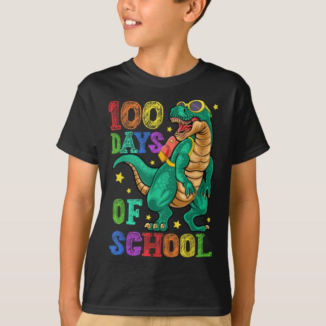 Glad 100:e dag i skolan t shirt (Framsida)