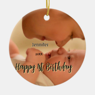 Glad 1-årsdag barn bebis mamma svart gul julgransprydnad keramik