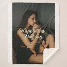 Glad 2-årsdag barn baby mamma gul grå na