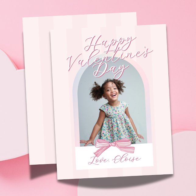 Glad Alla Hjärtans Dag Båg Foto Kort (Send heart day greetings with this Happy Valentine's Day Arch Photo Pink Strip Bow Holiday Card!)
