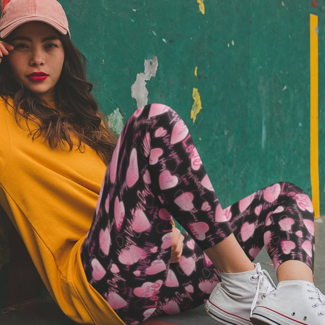 Glad Alla hjärtans dag Kärleksskrift Rosa hjärtan Leggings (Skapare uppladdad)
