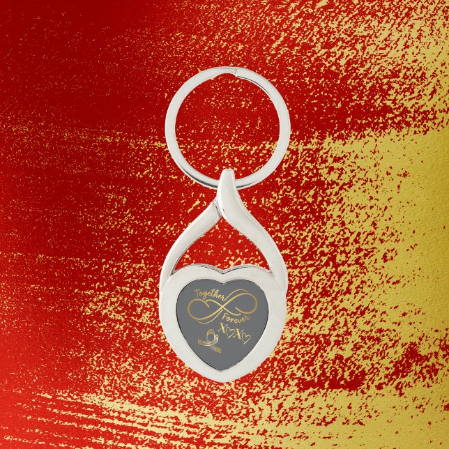 Glad Alla hjärtans dag tillsammans över Guld/Grått Twisted Heart Silverfärgad Nyckelring (Skapare uppladdad)