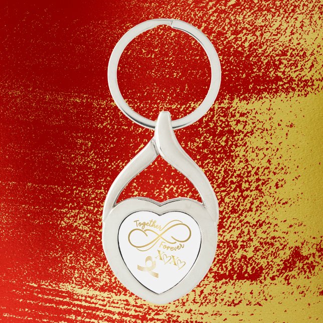 Glad Alla hjärtans dag tillsammans över Guld/Vit Twisted Heart Silverfärgad Nyckelring (Skapare uppladdad)