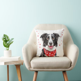 Glad Border Collie med röd hjärtbandana Kudde