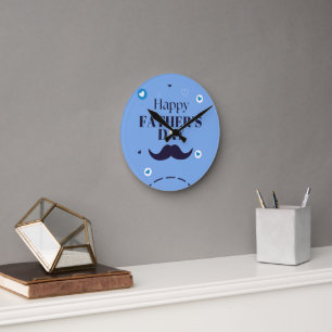 Glad fars dag – Design med mustasch och hjärtan Rund Klocka