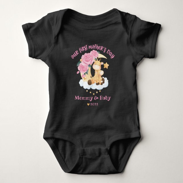 Glad första mors dag Baby Body T Shirt (Framsida)