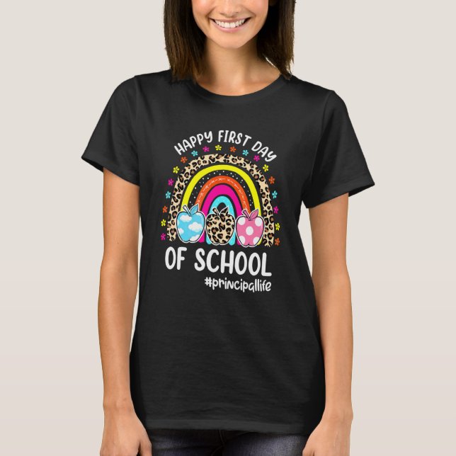 Glad första skoldag regnbågsäpple rektor t shirt (Framsida)