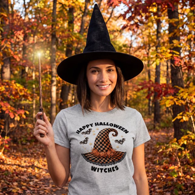 Glad Halloween Häxor Hatt Orange & Svart Gingham T Shirt (Skapare uppladdad)