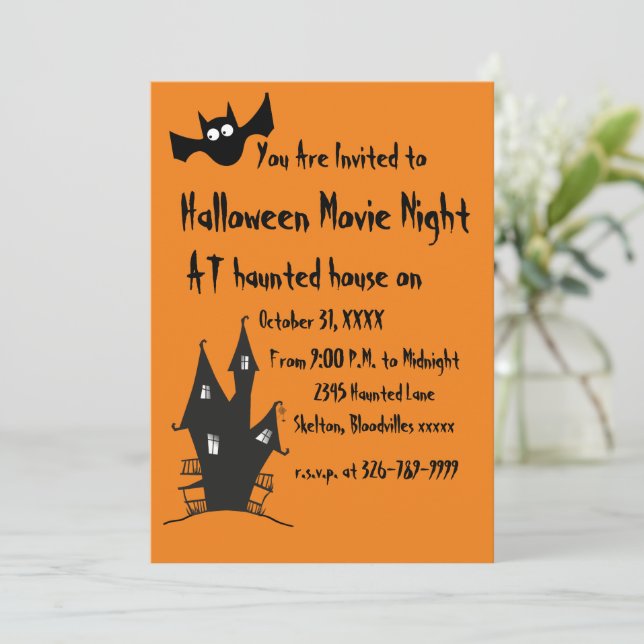 Glad Halloween spöklik filmkvällsinbjudan  Inbjudningar (Stående Fram)
