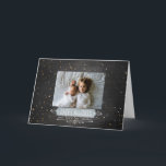 Glad helg Family Photo Chalkboard Stars Card Kort<br><div class="desc">Ditt favoritfoto och två linjer anpassade-text markerar detta "Glad helg" fotohälsningskort.</div>