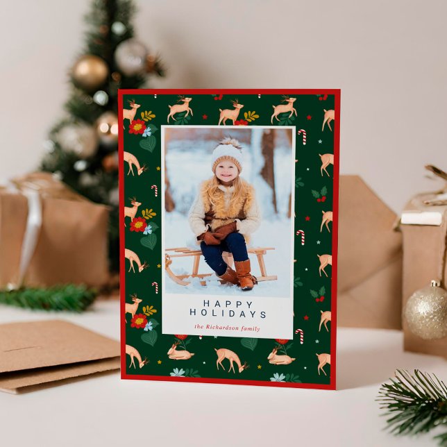 Glad helg Grönt Rener Blommönster Photo Julkort (Happy Holidays Green Reindeer Floral Pattern Photo Holiday Card)