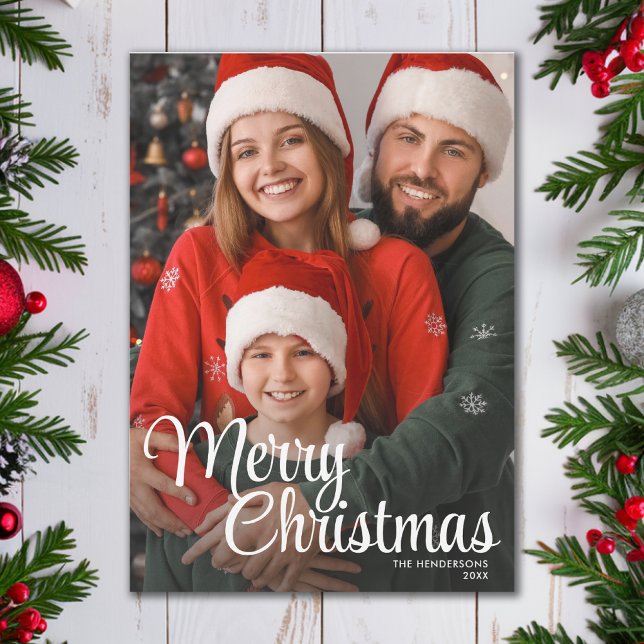 Glad jul manus text överlägg familjefoto julkort (Merry Christmas Script Text Overlay Family Photo Holiday Card)