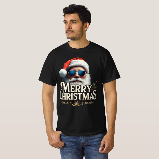 Glad jul Tomte – Rolig högtid T Shirt (Hel framsida)