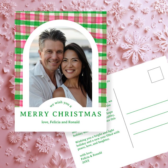 GLAD JUL Vattenfärg Rutmönster PERSONLIG Valvbåge  Vykort (MERRY CHRISTMAS Watercolor Plaid CUSTOM Arch PHOTO Pink Green Preppy Holiday Postcard
)