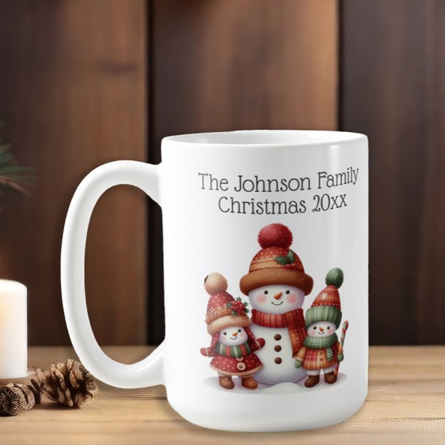 Glad julfamilj med snöman kaffemugg (Snowman family Christmas mug)