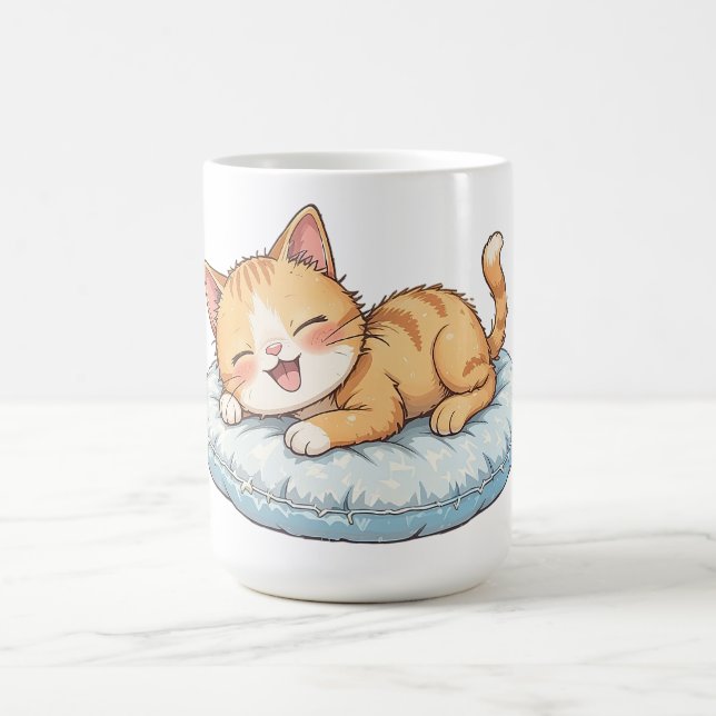Glad katt som drömmer på en mysig kudde kaffemugg (Center)