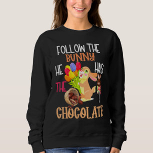 Glad påsk följer efter den kanin han har choklat B T Shirt