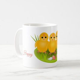 Glad påsk gult chickar på grönt gräs kaffemugg