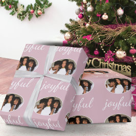 Glad pastellrosa skript julhelgsfoto presentpapper